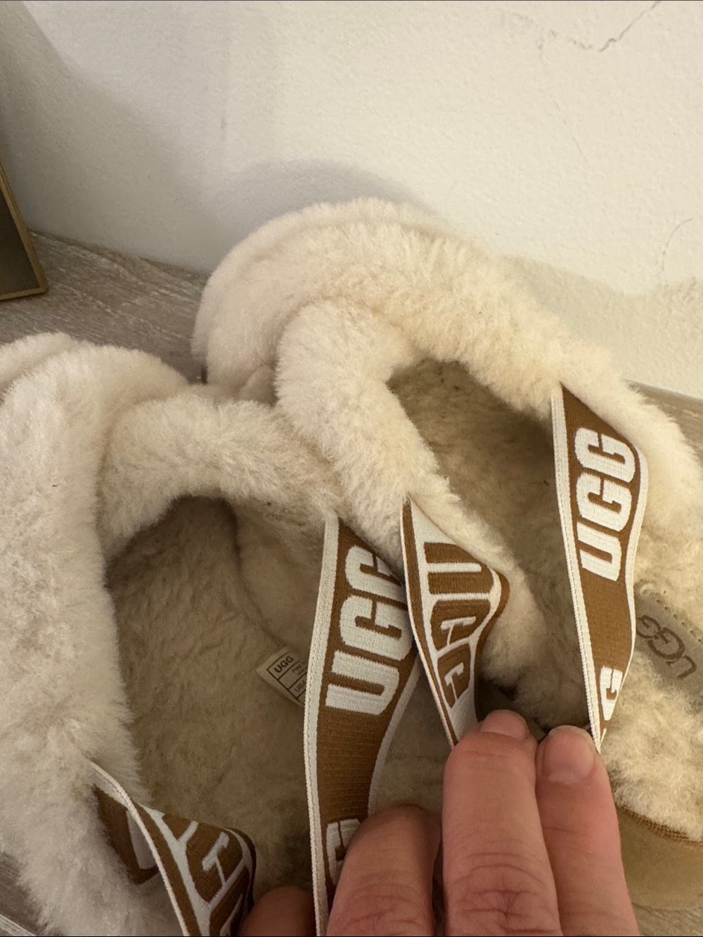 UGG Chestnut and Cream Fluff Flip Flop Slippers with Logo Strap - Picture 12 of 12